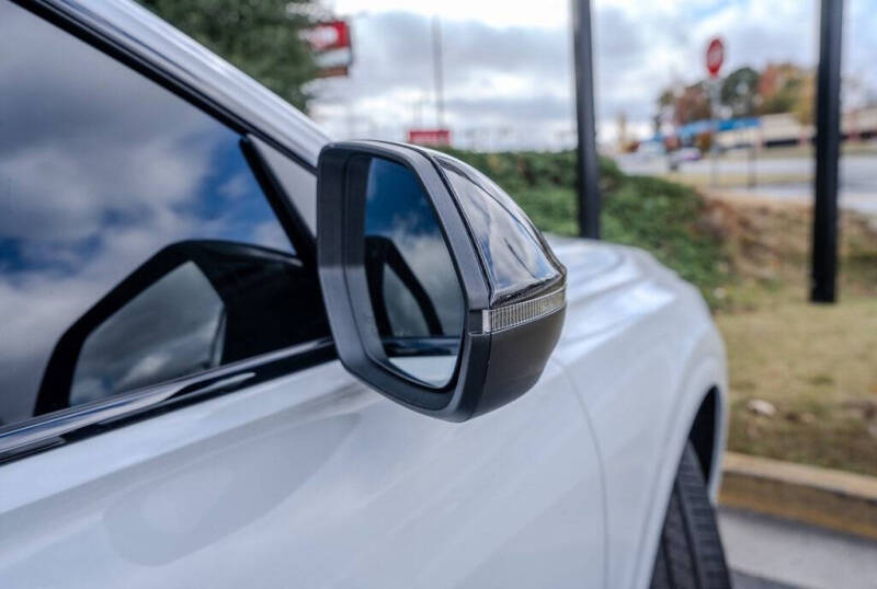 2023 Audi SQ8 4.0T quattro Prestige