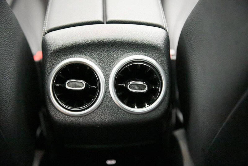 2025 Mercedes-Benz CLA CLA 250 4MATIC