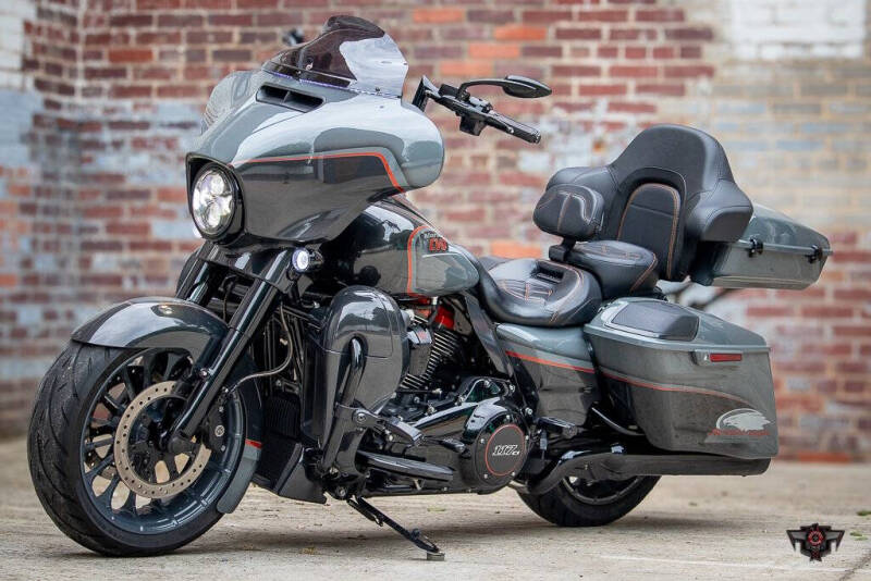 2018 Harley-Davidson CVO ST Glide