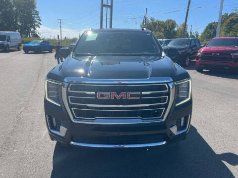 2023 GMC Yukon SLT