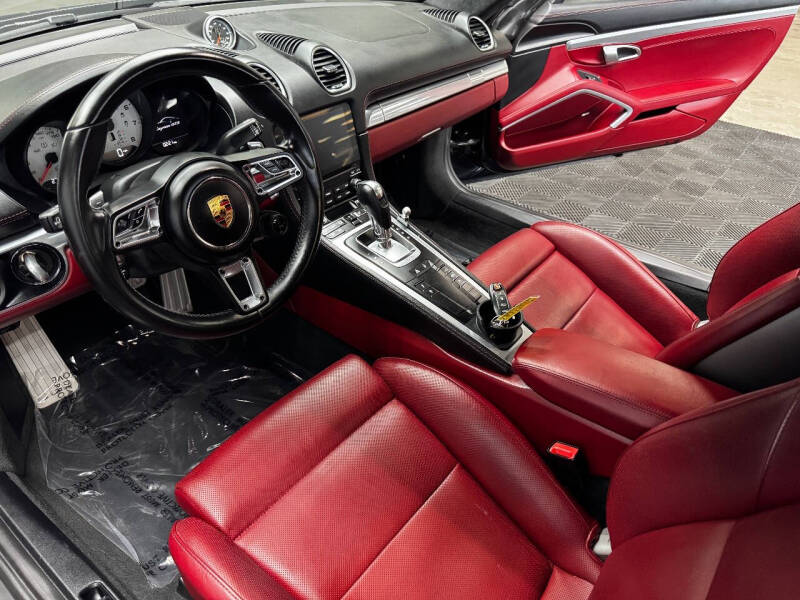 2018 Porsche 718 Cayman GTS