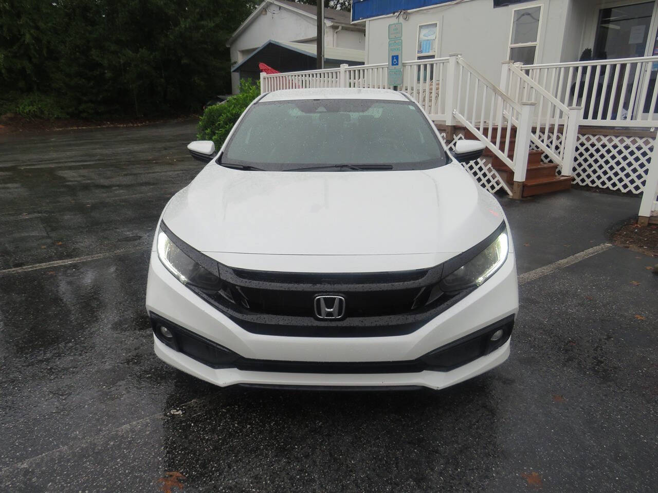 2019 Honda Civic for sale at Colbert's Auto Outlet in Hickory, NC