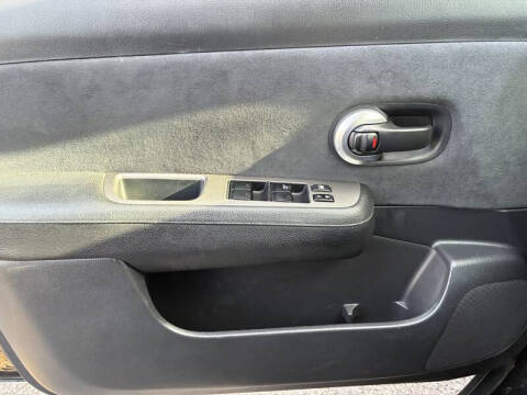 2007 Nissan Versa 1.8 S