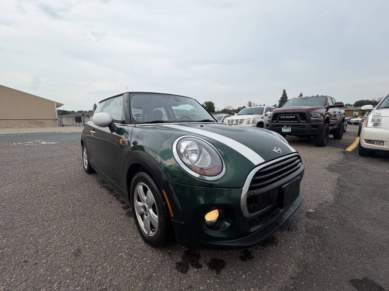 2017 MINI Hardtop 2 Door Cooper