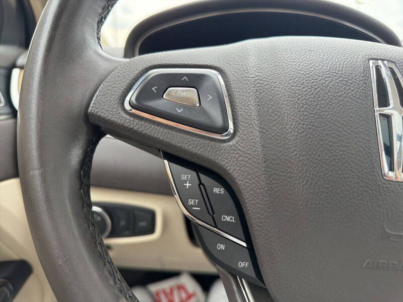 2016 Lincoln MKC Select