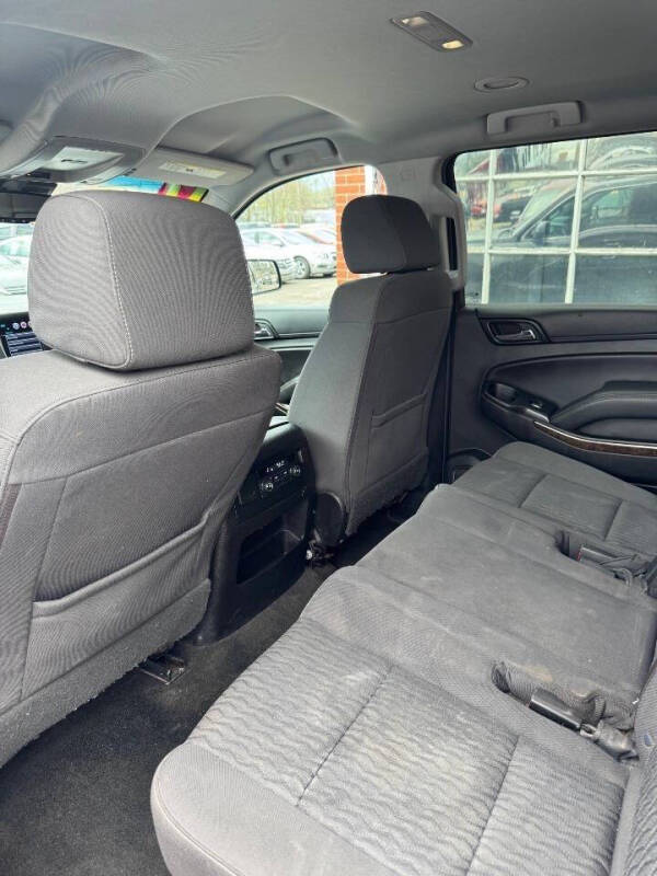 2017 Chevrolet Suburban LS