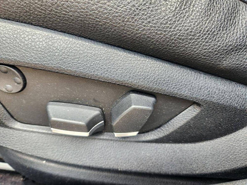 2013 BMW 5 Series 528i xDrive