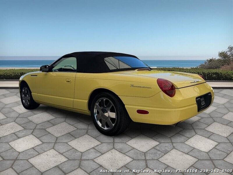 2002 Ford Thunderbird Deluxe