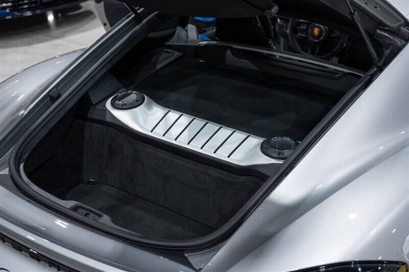 2020 Porsche 718 Cayman GT4