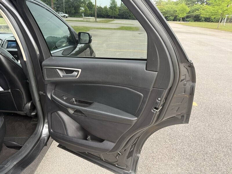 2020 Ford Edge SEL