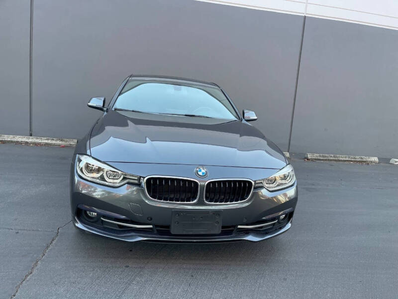 2017 BMW 3 Series 330i xDrive