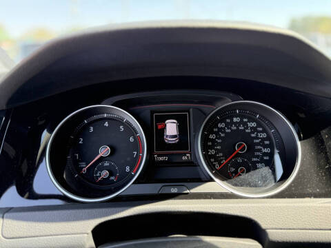 2020 Volkswagen Golf GTI SE