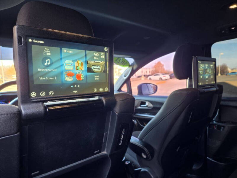 2021 Chrysler Pacifica Touring