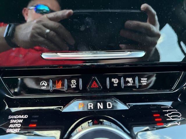 2025 Jeep Wagoneer L Series II