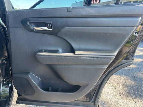 2021 Toyota Highlander XLE