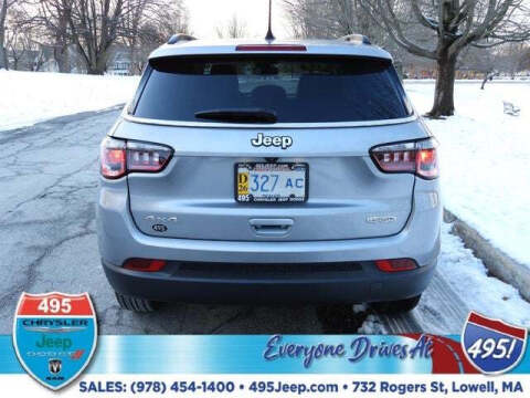 2022 Jeep Compass Latitude Lux