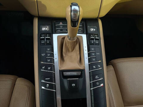 2015 Porsche Macan S