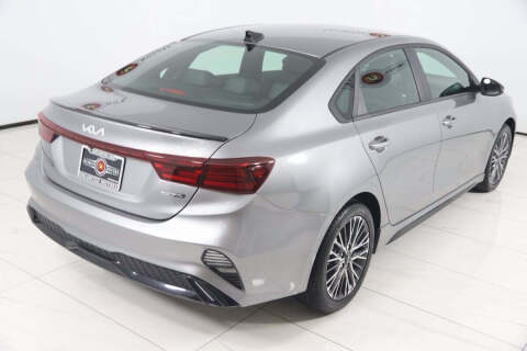 2022 Kia Forte GT Line