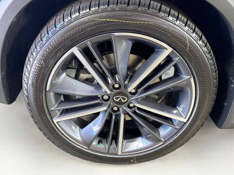 2025 Infiniti QX50 Sport
