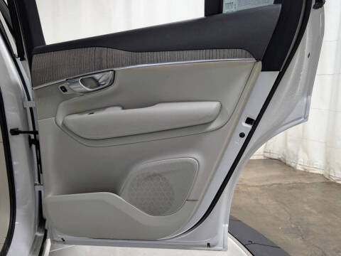 2024 Volvo XC90 B6 Plus Bright Theme 6P