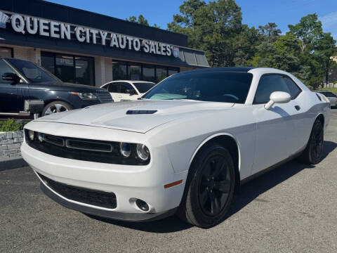 2015 Dodge Challenger SXT