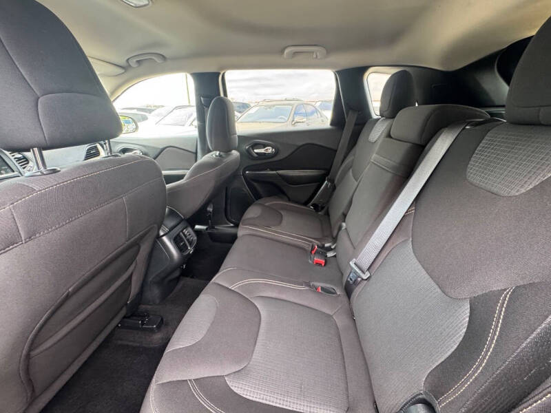 2016 Jeep Cherokee Latitude