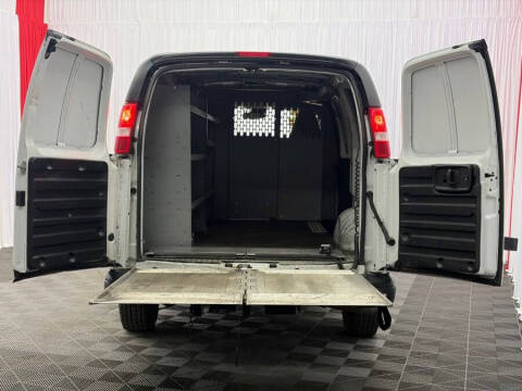 2021 Chevrolet Express 3500