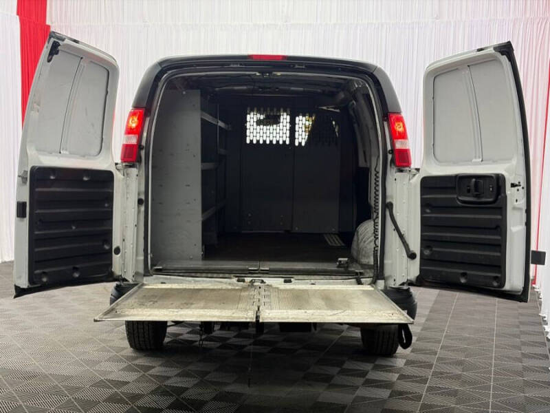 2021 Chevrolet Express 3500