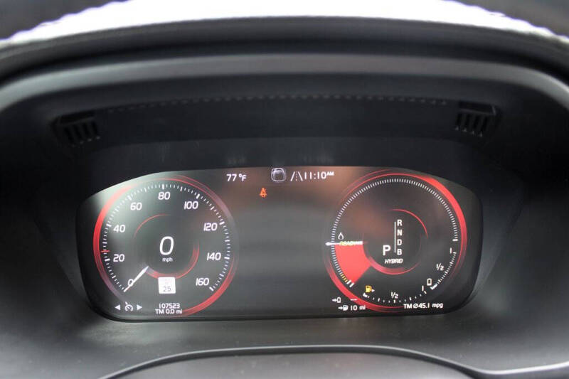 2018 Volvo XC60 T8 eAWD Inscription