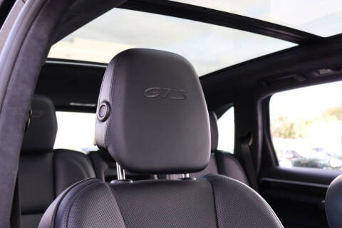 2017 Porsche Cayenne GTS