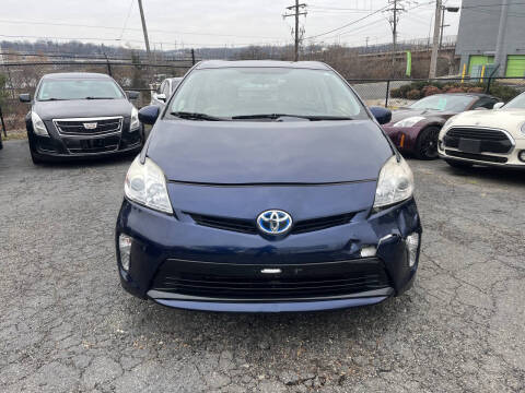 2015 Toyota Prius Three