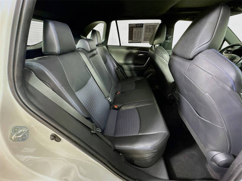 2019 Toyota RAV4 Hybrid XSE