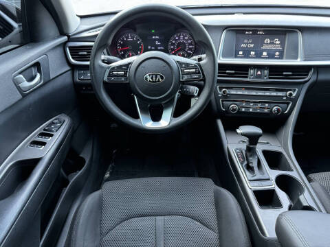 2019 Kia Optima LX
