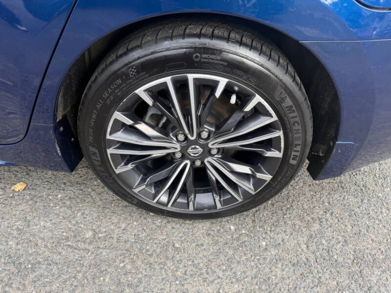 2017 Nissan Maxima Platinum