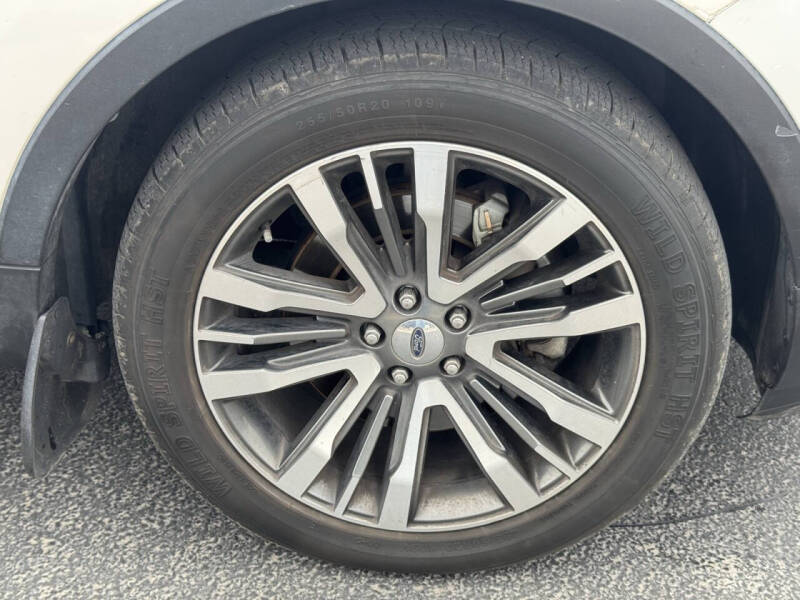 2016 Ford Explorer Platinum