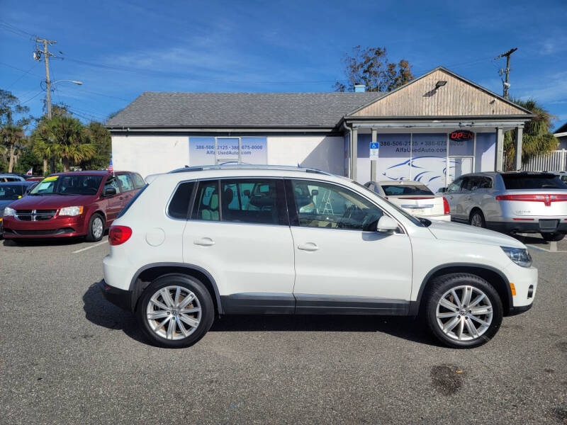 2014 Volkswagen Tiguan SE photo 3