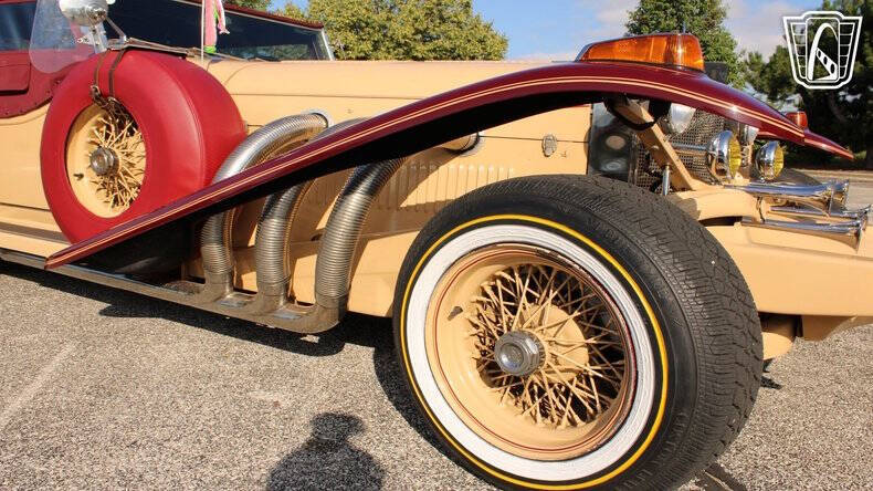 1974 Excalibur Phaeton