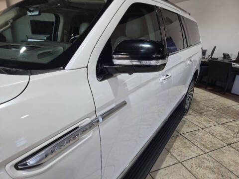 2021 Lincoln Navigator L Reserve