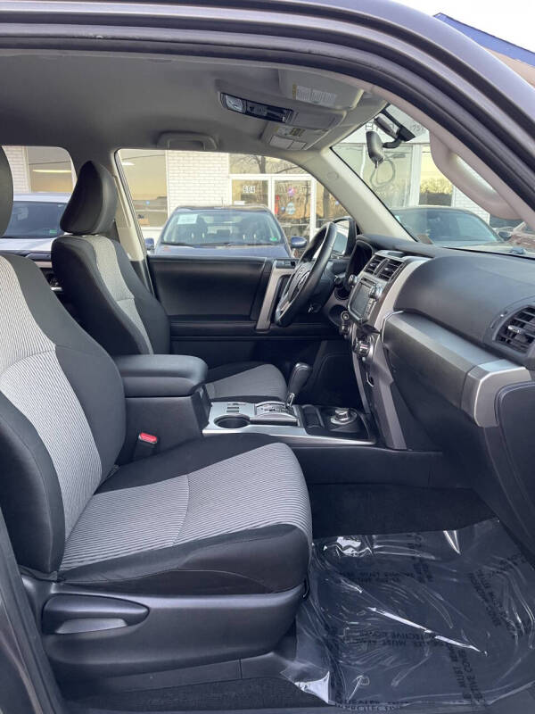 2014 Toyota 4Runner SR5