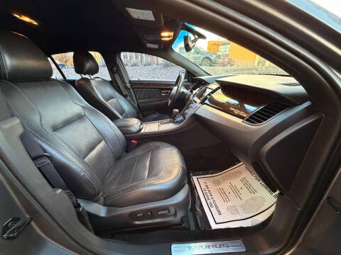 2014 Ford Taurus Limited