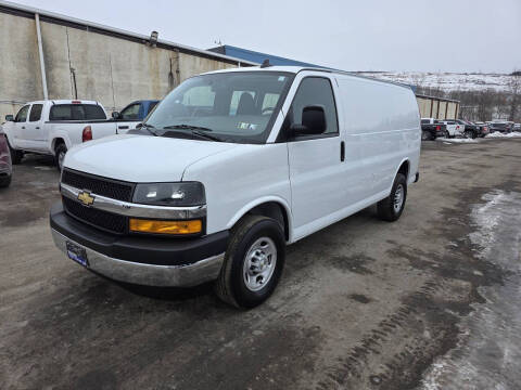 2023 Chevrolet Express 2500