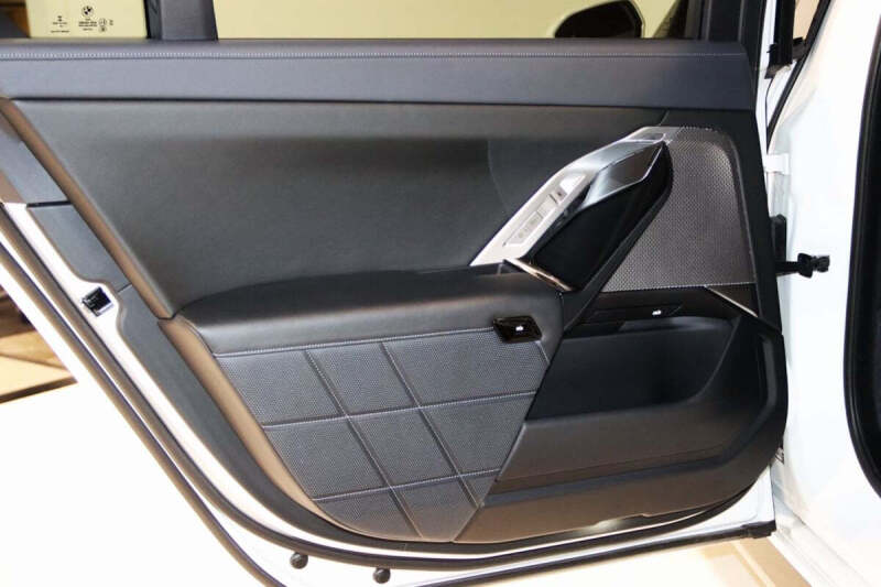 2023 BMW 7 Series 760i xDrive