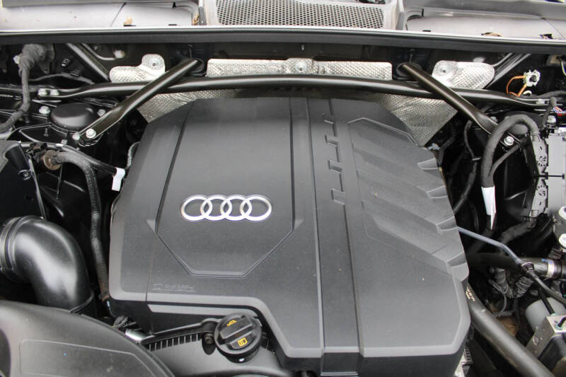 2021 Audi Q5 quattro Premium 45 TFSI