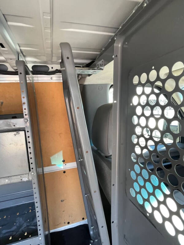 2016 Nissan NV 2500 HD SV