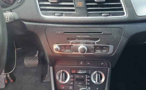 2015 Audi Q3 2.0T Premium Plus