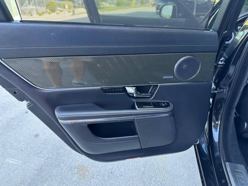 2013 Jaguar XJL Portfolio