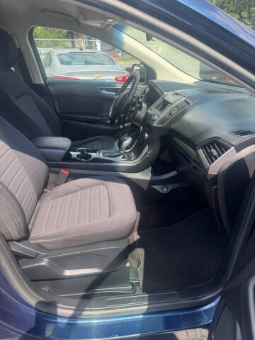 2017 Ford Edge SE