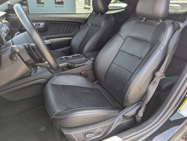 2016 Ford Mustang EcoBoost Premium