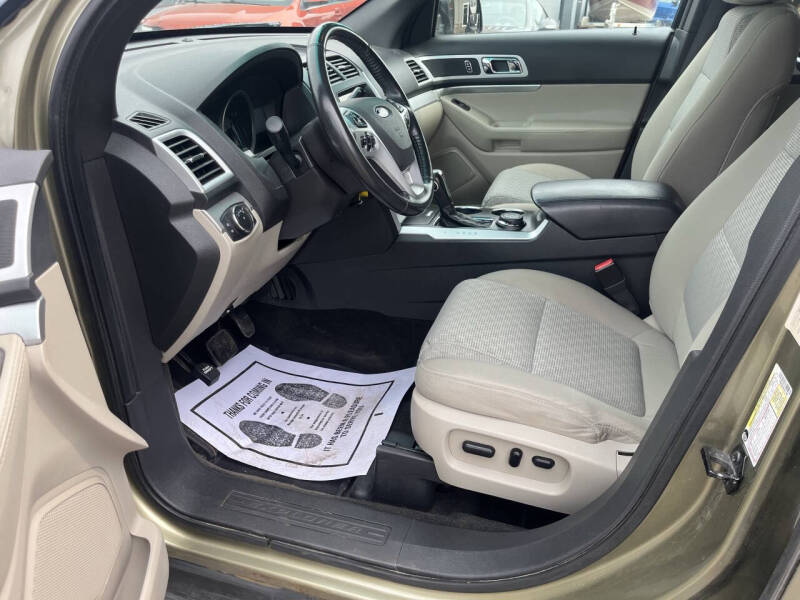 2012 Ford Explorer XLT