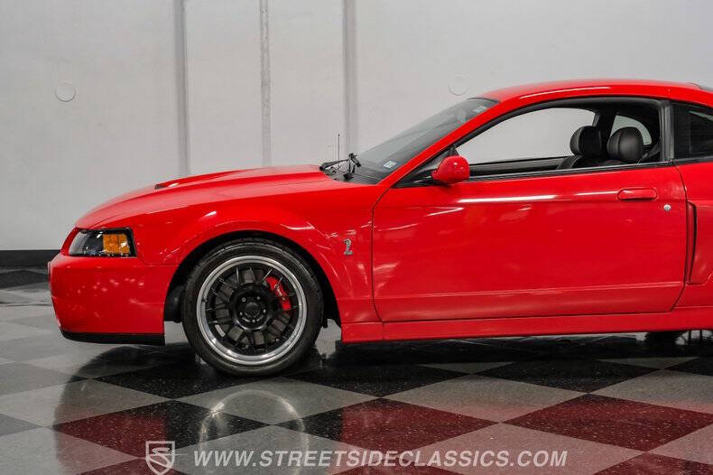 2004 Ford Mustang SVT Cobra